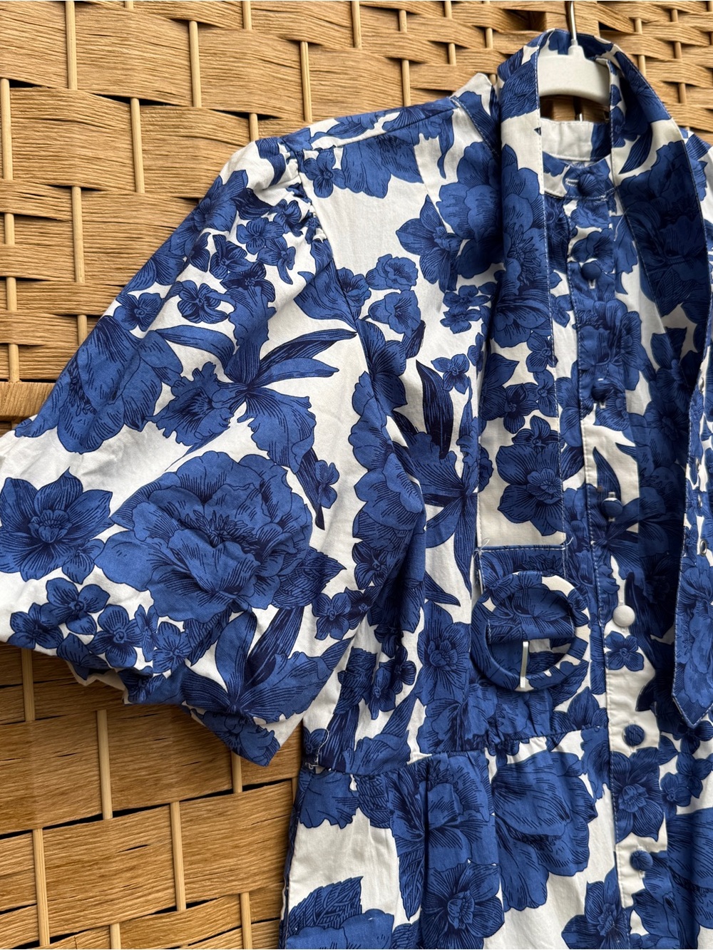 Joie Women's Floral Mini Dress Blue Button Down Front With Belt Women’s Size 2 - Picture 9 of 15